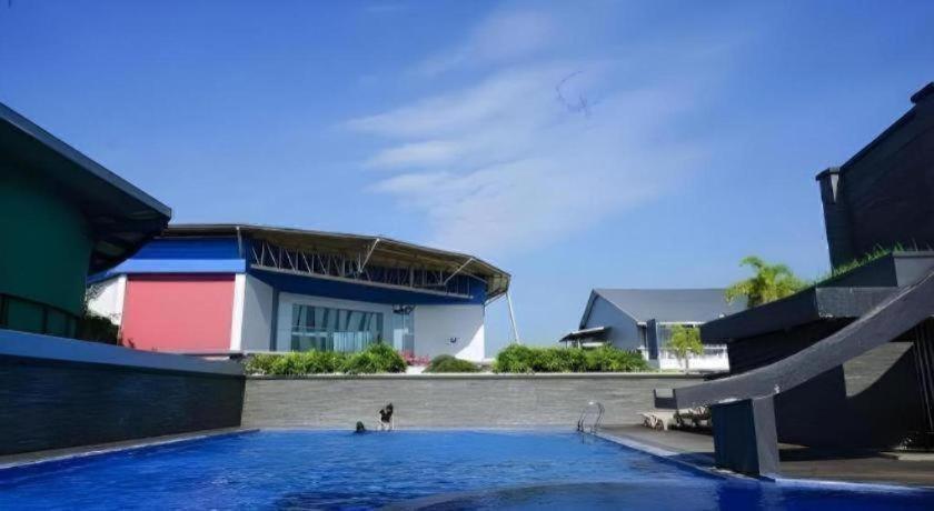 Hotel Asri Plaza Asia Tasikmalaya Zewnętrze zdjęcie