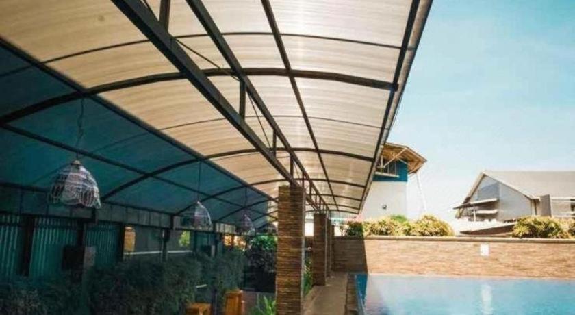 Hotel Asri Plaza Asia Tasikmalaya Zewnętrze zdjęcie