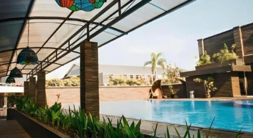 Hotel Asri Plaza Asia Tasikmalaya Zewnętrze zdjęcie