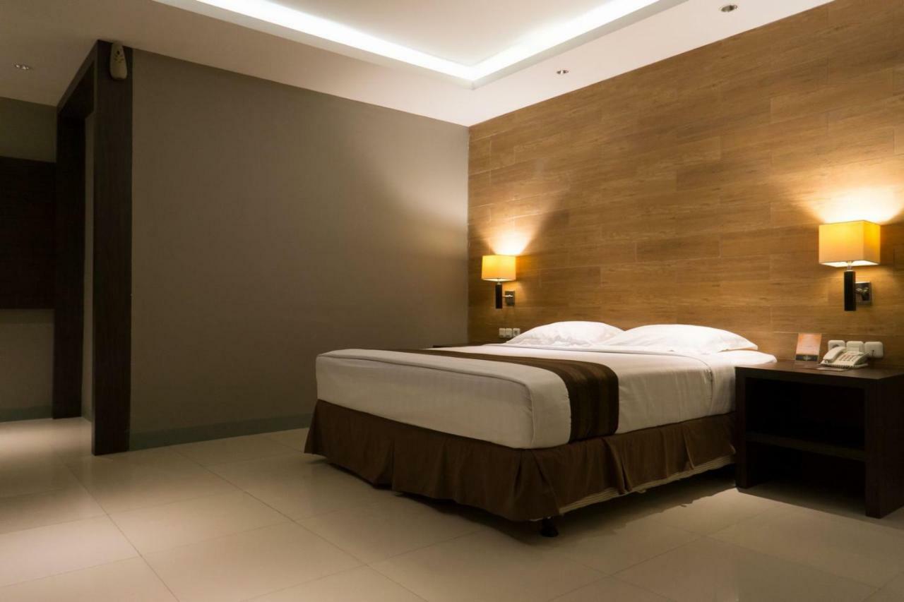 Hotel Asri Plaza Asia Tasikmalaya Zewnętrze zdjęcie