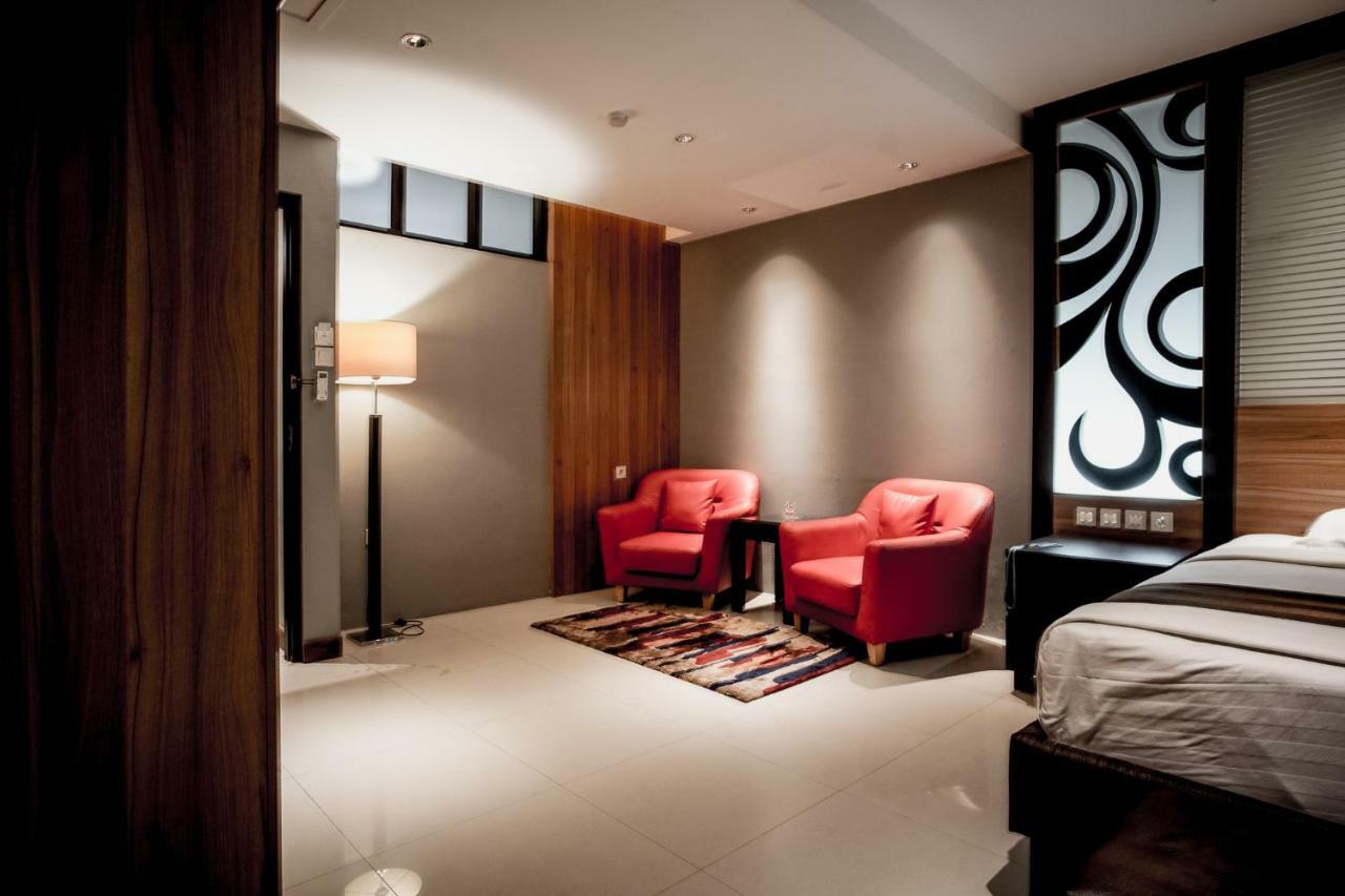 Hotel Asri Plaza Asia Tasikmalaya Zewnętrze zdjęcie