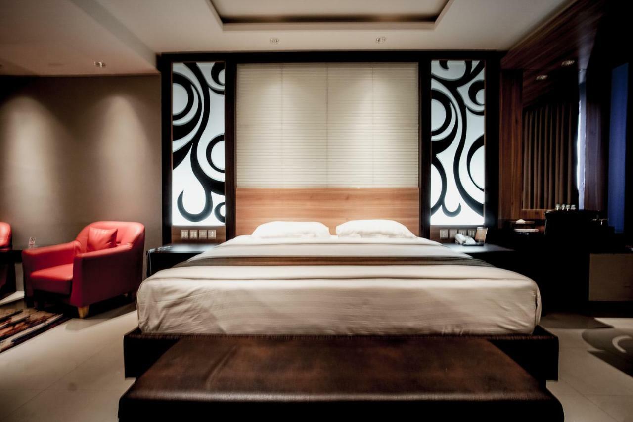 Hotel Asri Plaza Asia Tasikmalaya Zewnętrze zdjęcie